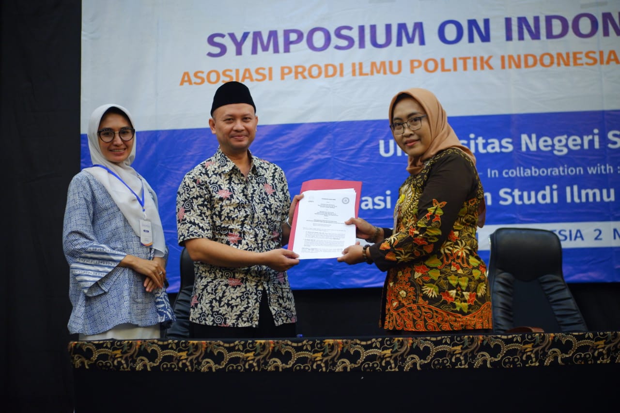 Kerjasama dengan Ilmu Politik Universitas Negeri Semarang
